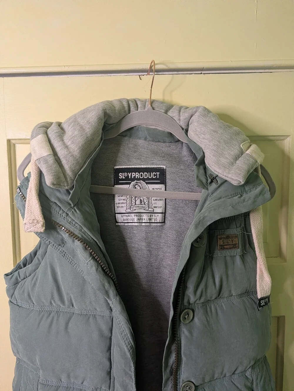 SLY Product Sage Green Hooded Puffer Vest Women’s Large Japanese Streetwear